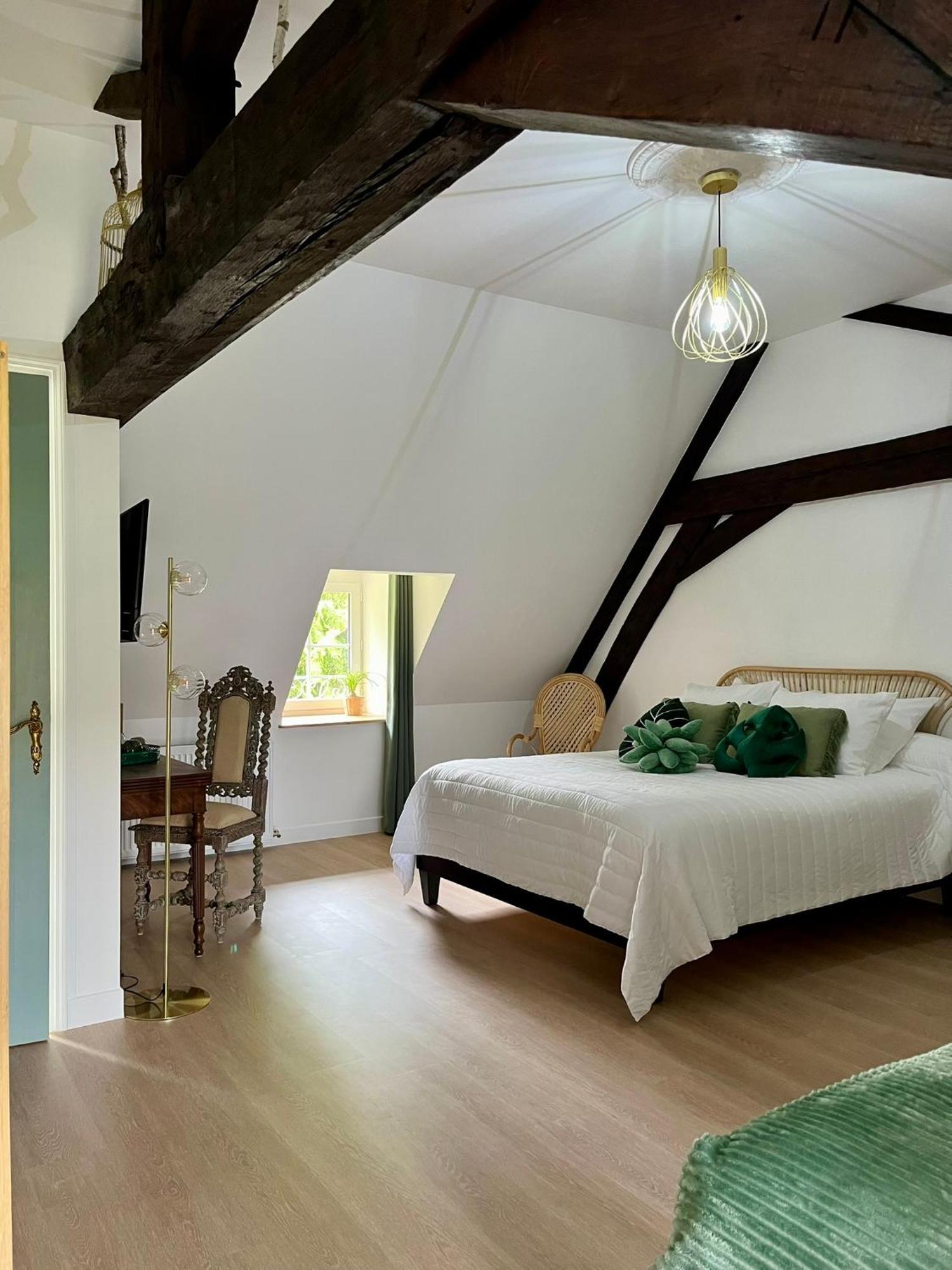 O2 Tours Bed & Breakfast Ourouer-les-Bourdelins ภายนอก รูปภาพ